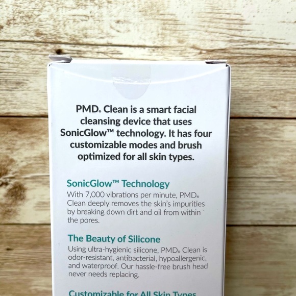 🌟HOST PICK!!🌟🌸PMD Beauty Clean - Mint Green🌸 - Picture 4 of 9